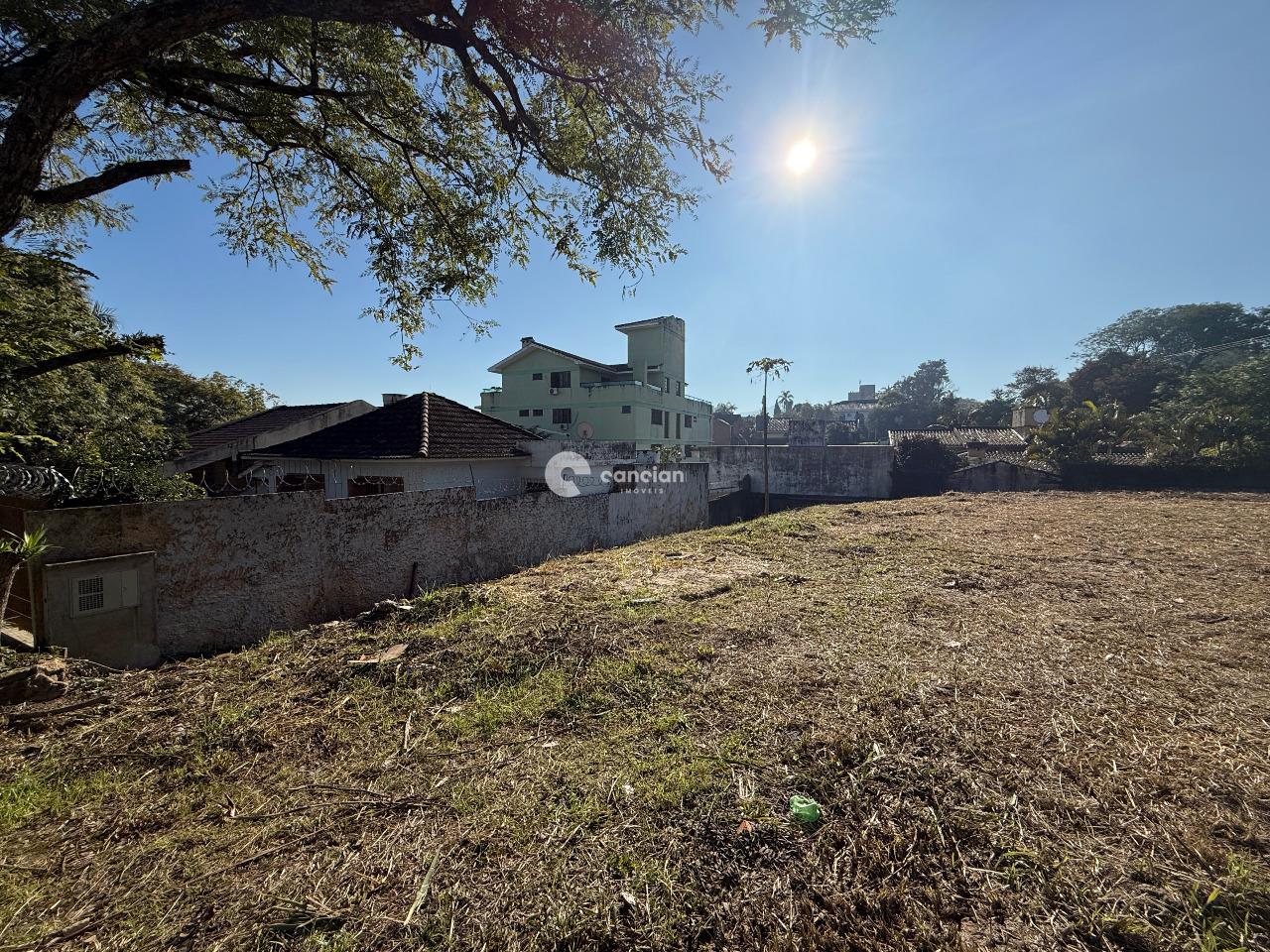 Terreno à venda no Nossa Senhora de Lourdes: 
