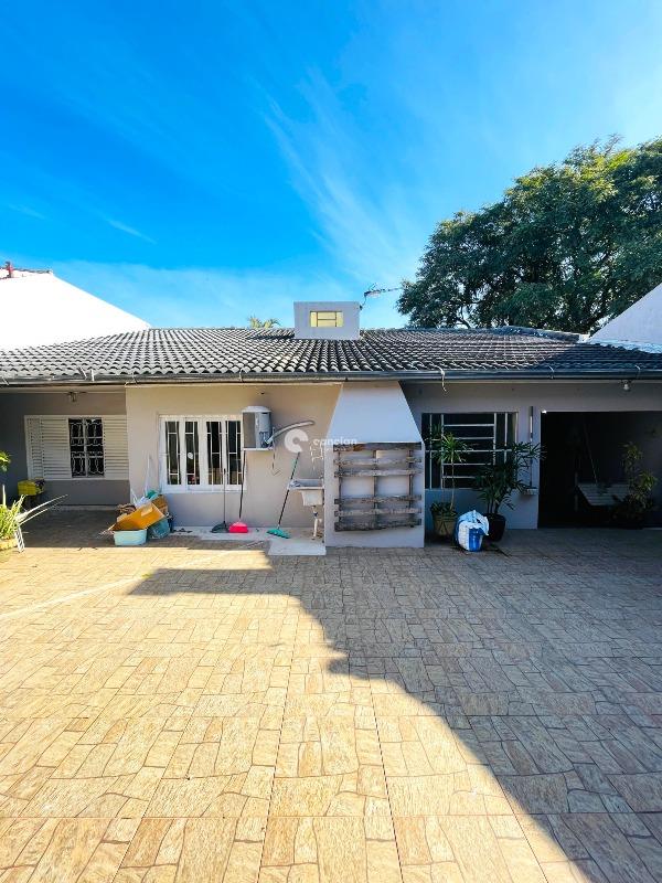 Casa para aluguel no Dom Antônio Reis: 