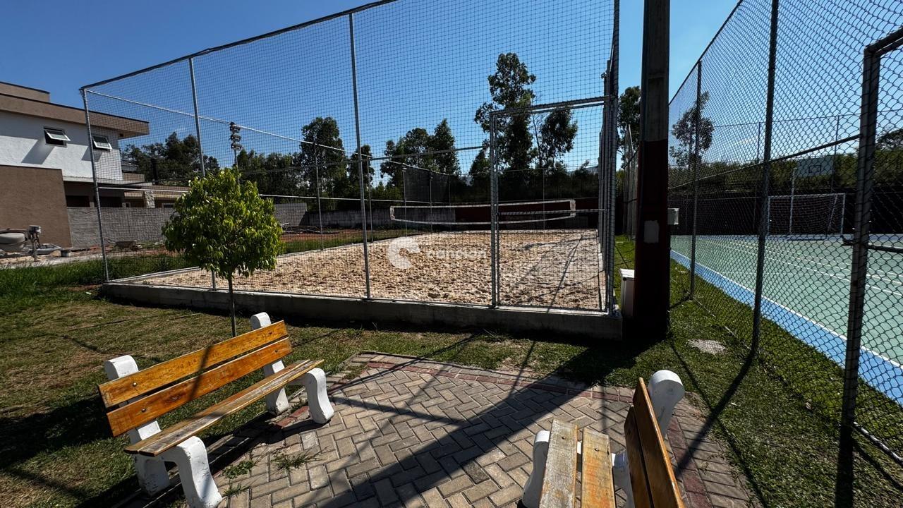 Terreno à venda no Camobi: 