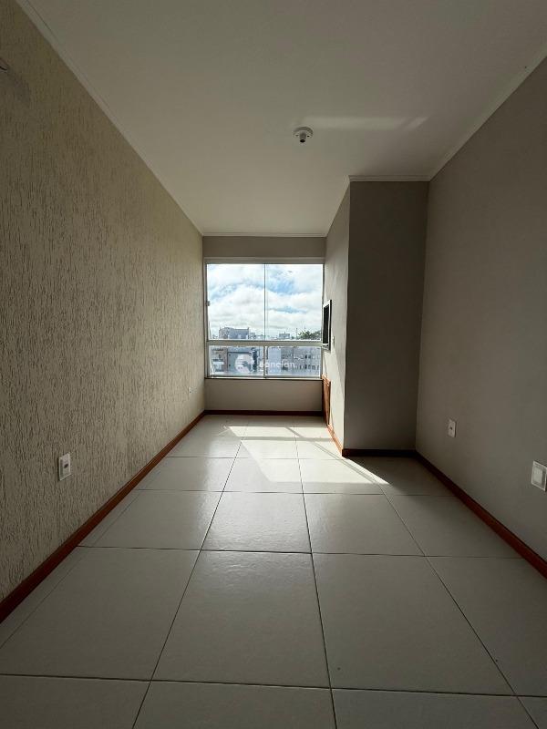 Apartamento à venda no Camobi: 