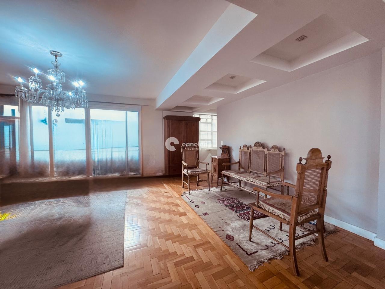 Cobertura à venda no Centro: 