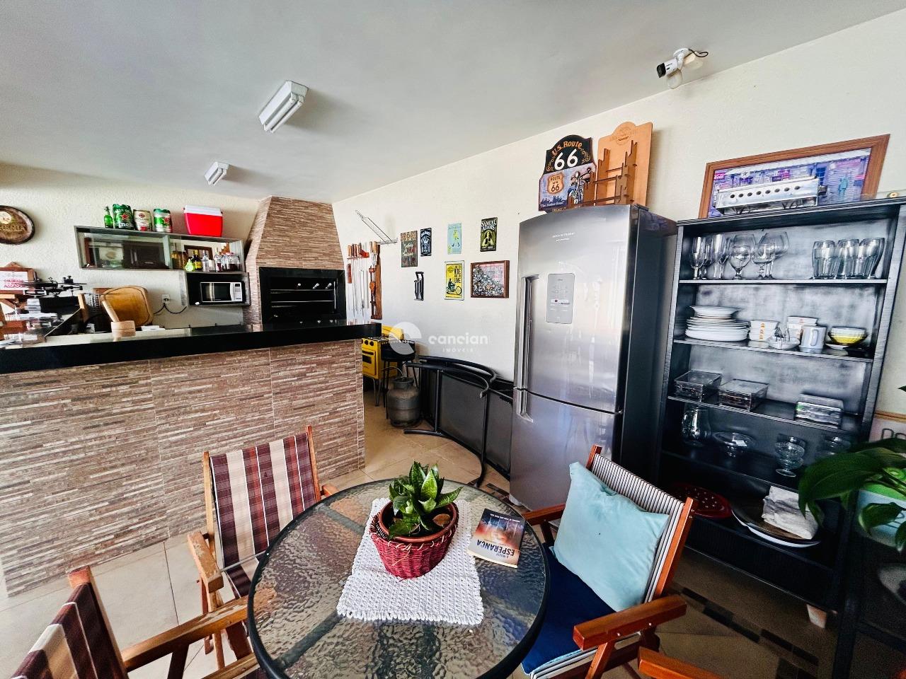 Casa Comercial à venda no Nossa Senhora do Rosário: 