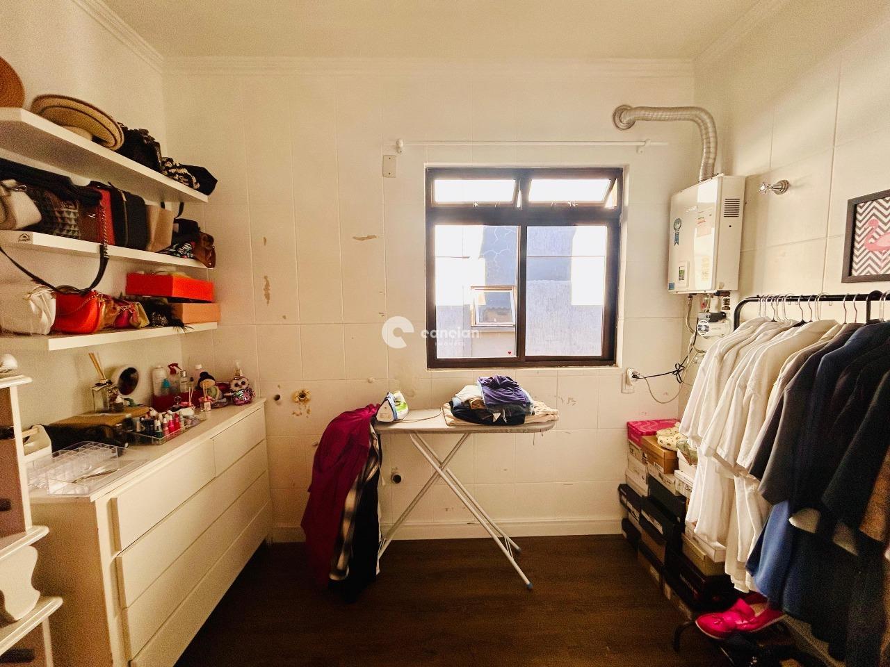 Casa Comercial à venda no Nossa Senhora do Rosário: 