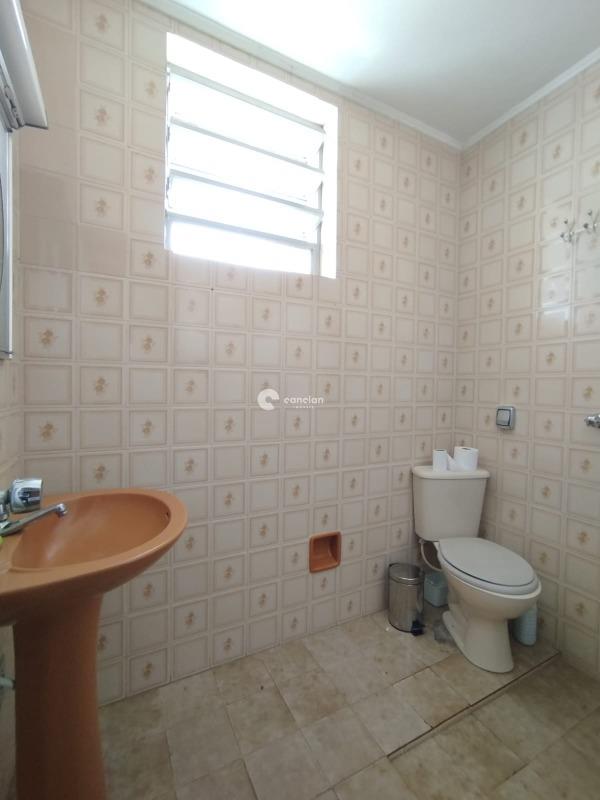 Casa para aluguel no Nossa Senhora Medianeira: 