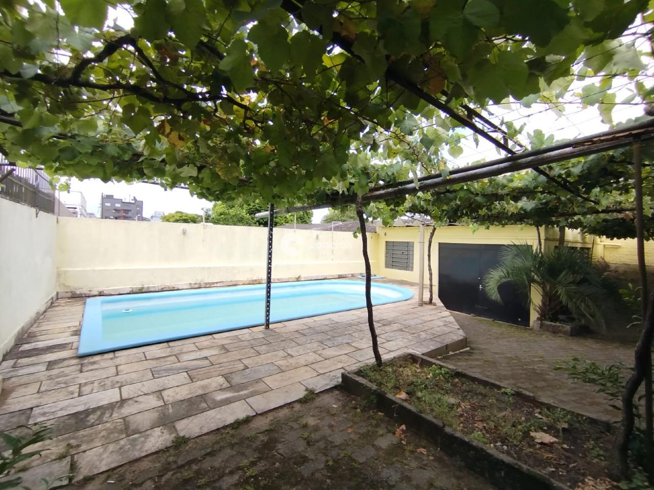 Casa para aluguel no Nossa Senhora Medianeira: 