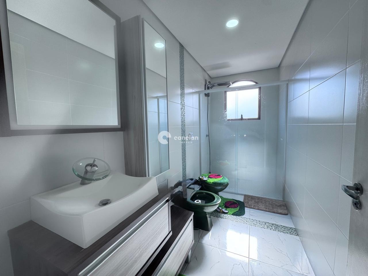 Apartamento à venda no Camobi: 