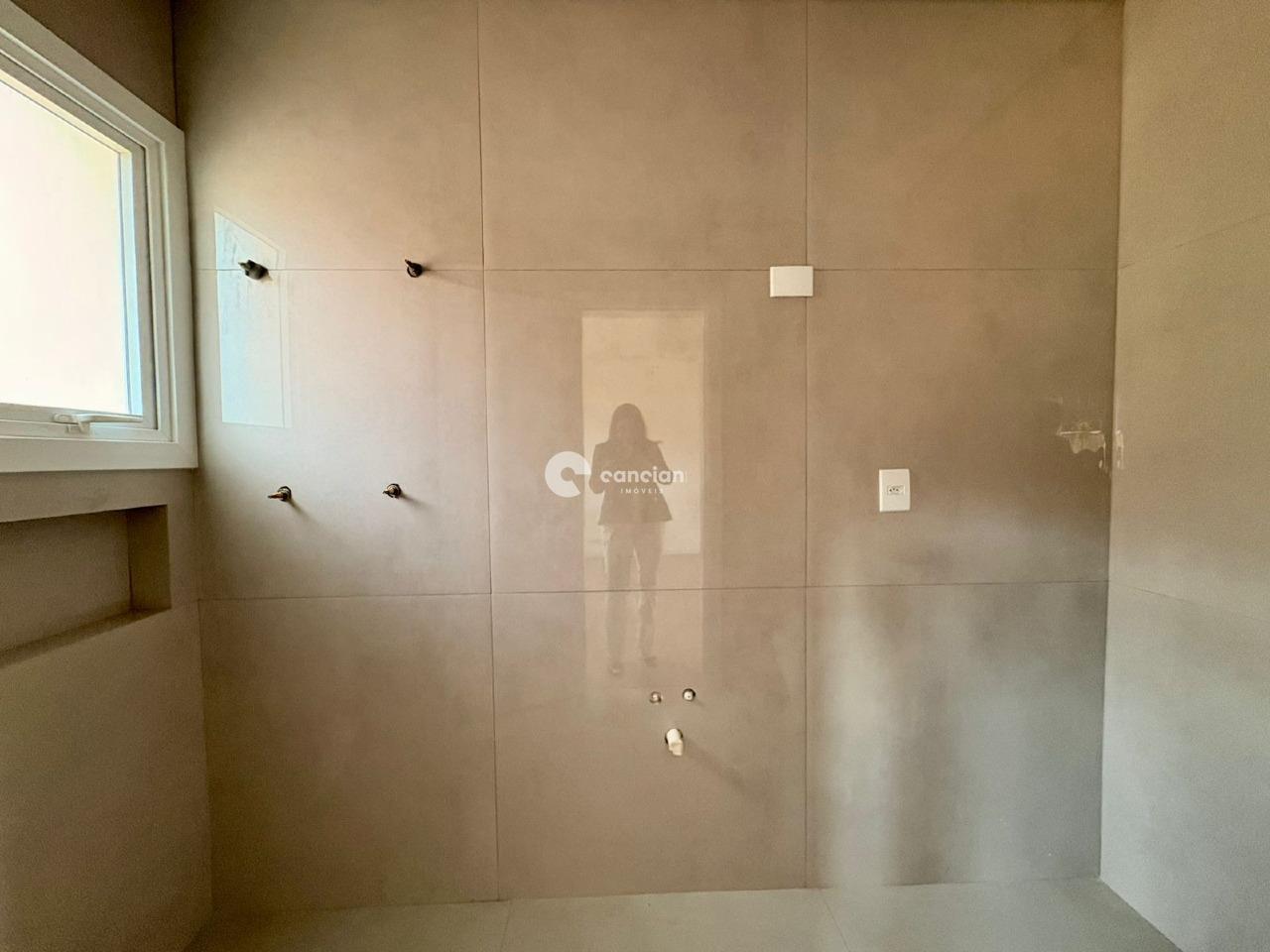 Casa de Condomínio à venda no Tomazetti: 