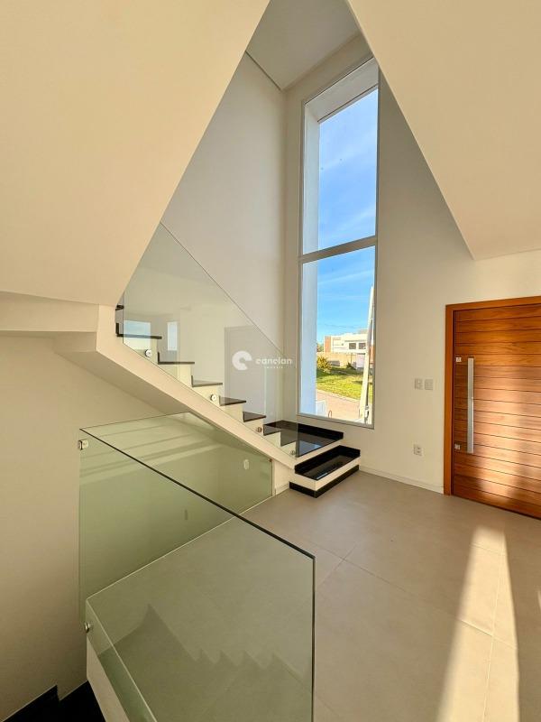 Casa de Condomínio à venda no Tomazetti: 