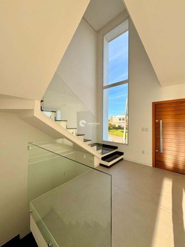 Casa de Condomínio à venda no Tomazetti: 