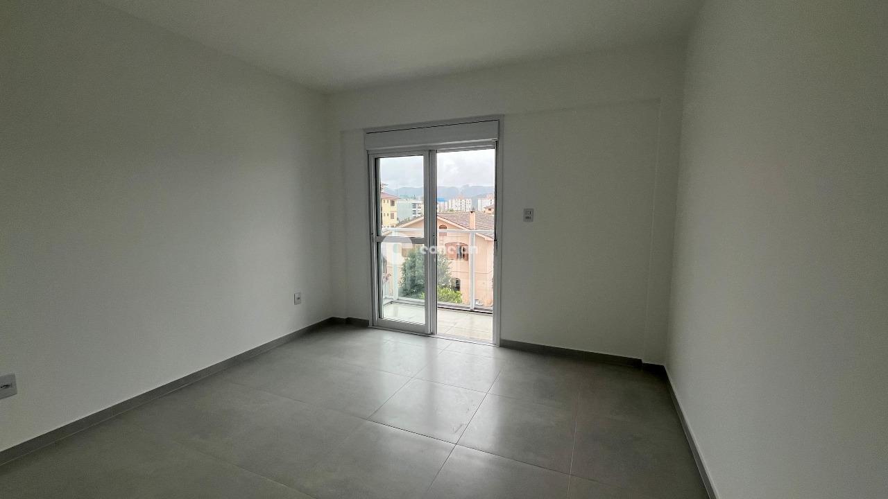Apartamento à venda no Camobi: 