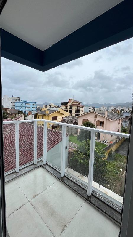 Apartamento à venda no Camobi: 