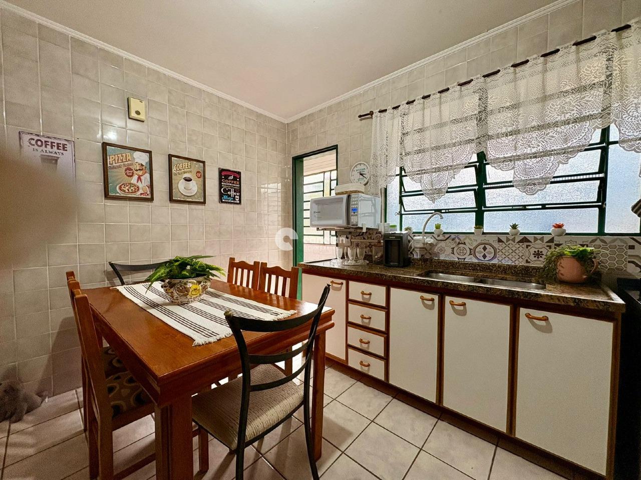 Apartamento à venda no São José: 
