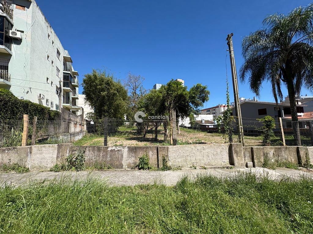 Terreno à venda no Centro: 