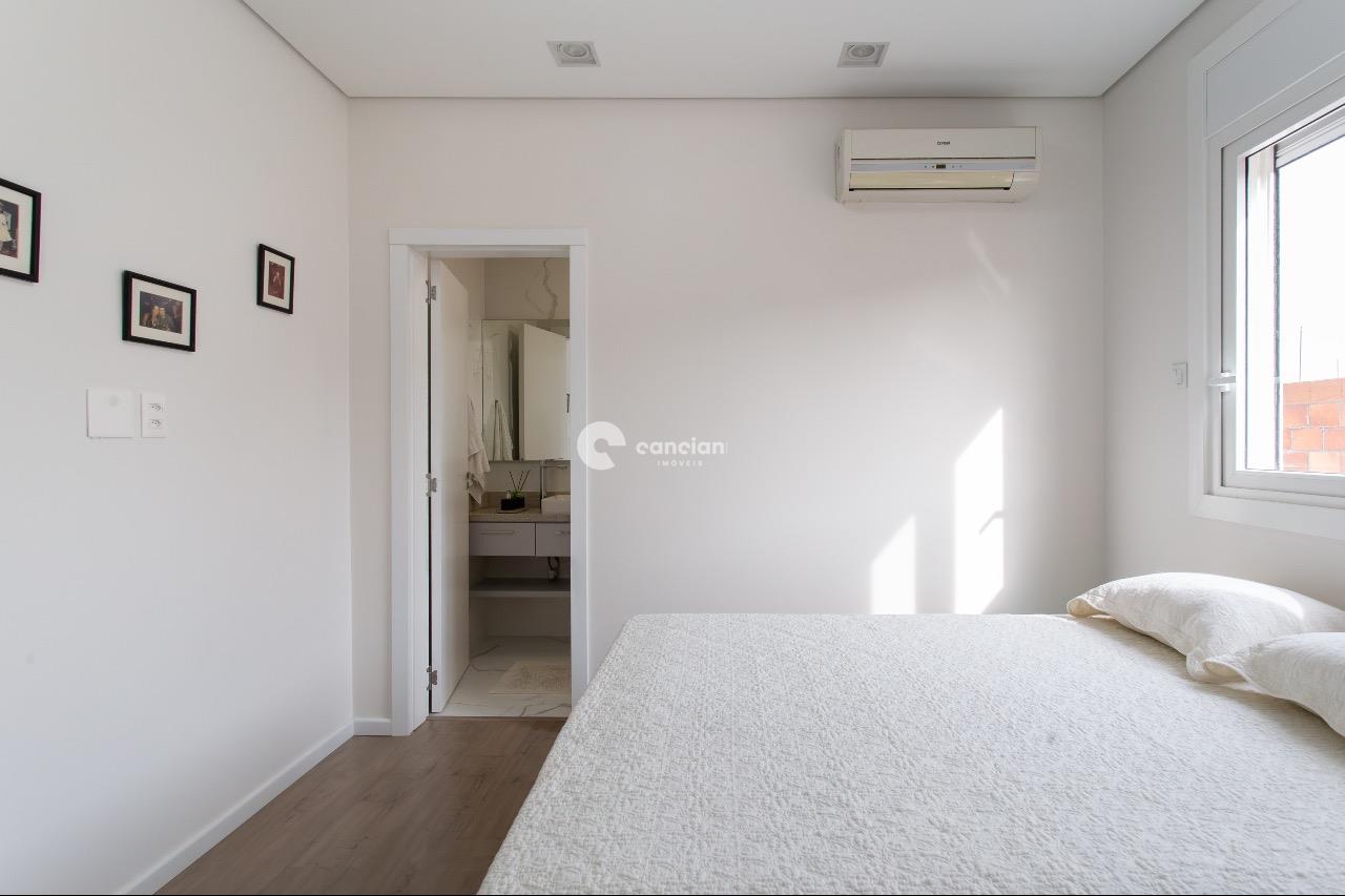 Casa de Condomínio à venda no Tomazetti: 