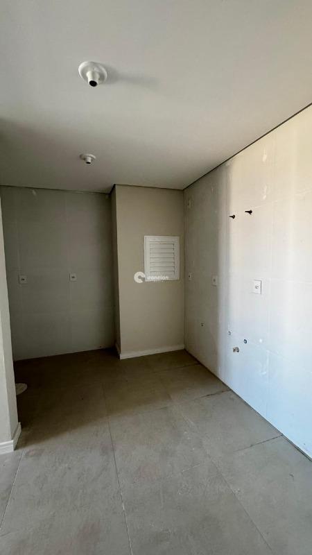 Apartamento à venda no Camobi: 