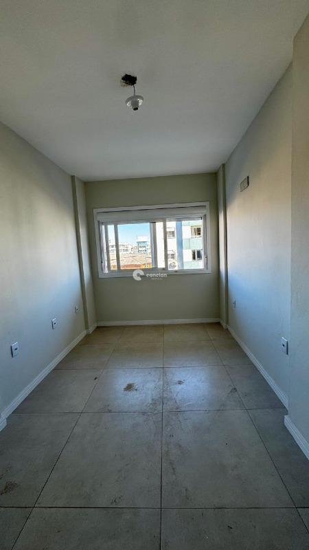 Apartamento à venda no Camobi: 