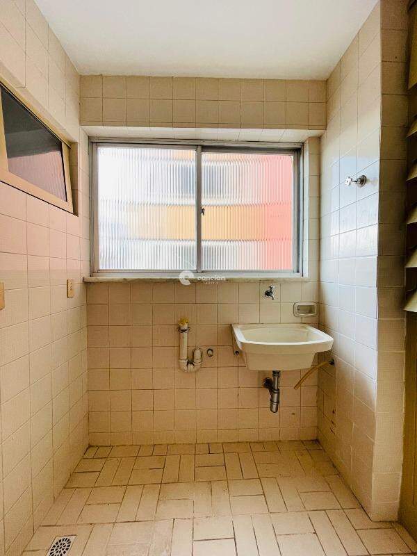 Apartamento para aluguel no Centro: 