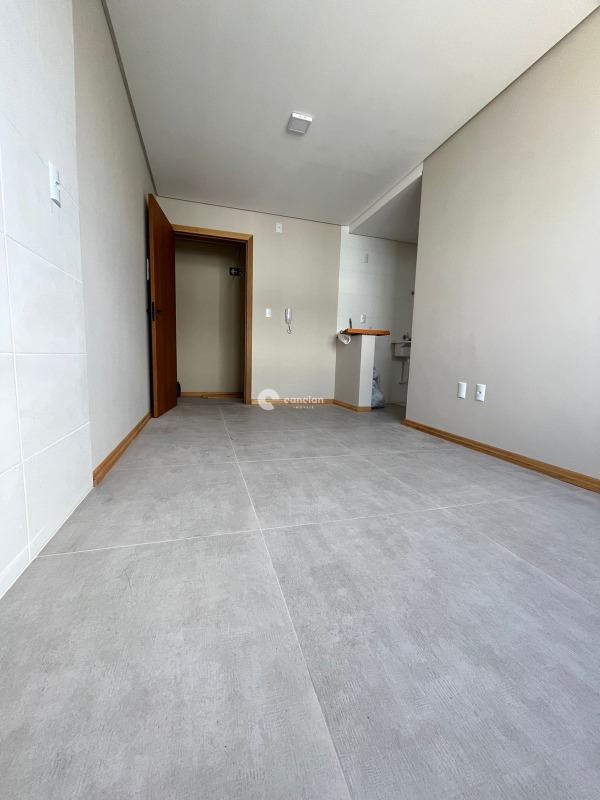 Apartamento à venda no Camobi: 