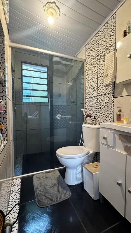 Casa à venda no Tancredo Neves: 