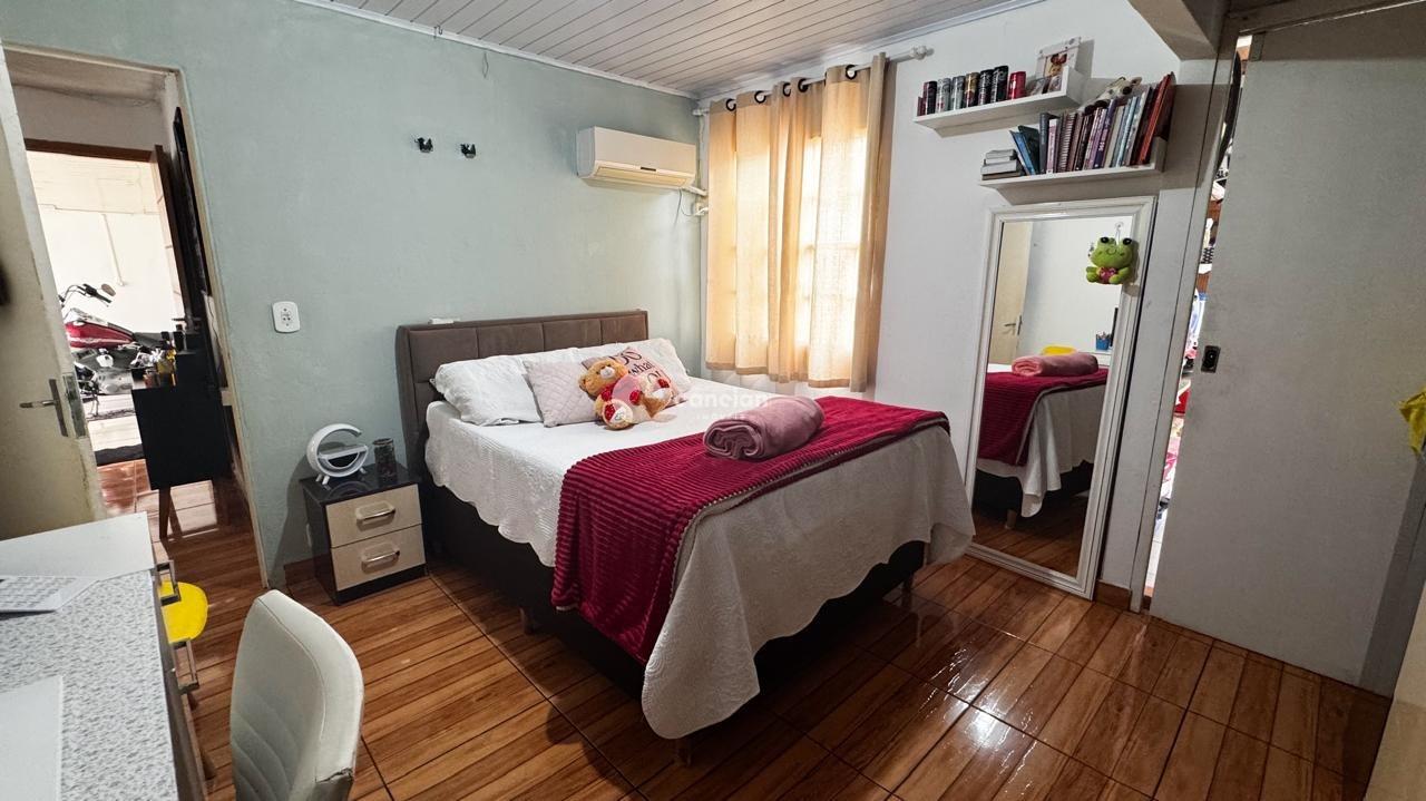 Casa à venda no Tancredo Neves: 