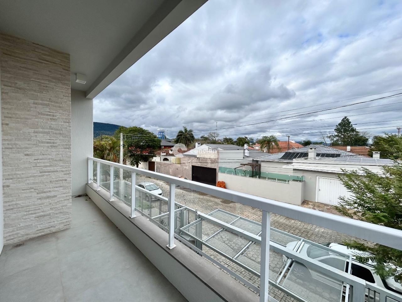 Casa à venda no Camobi: 