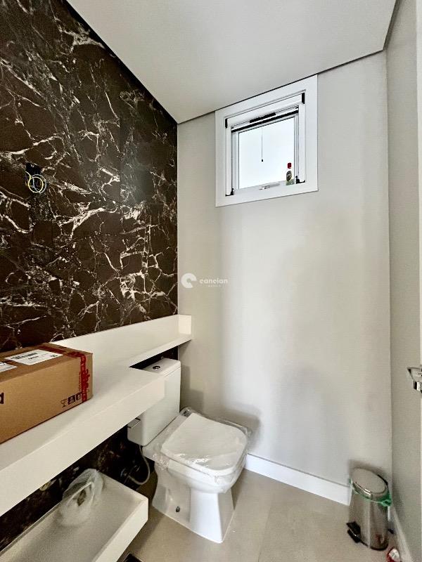 Casa à venda no Camobi: 