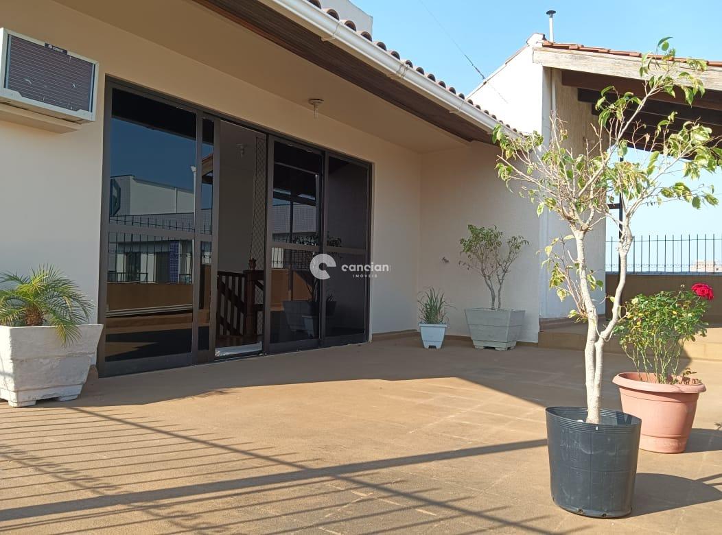 Duplex à venda no Camobi: 