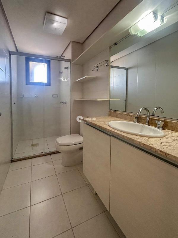 Apartamento à venda no Menino Jesus: 