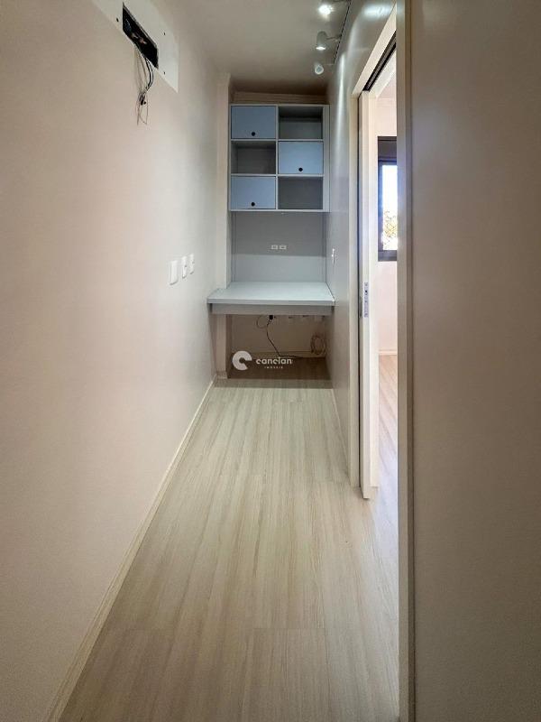 Apartamento à venda no Menino Jesus: 