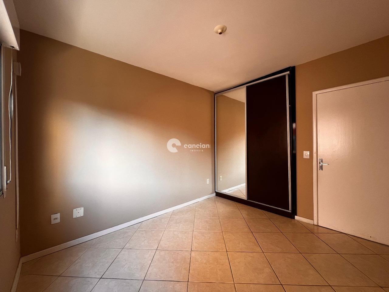 Apartamento à venda no Patronato: 