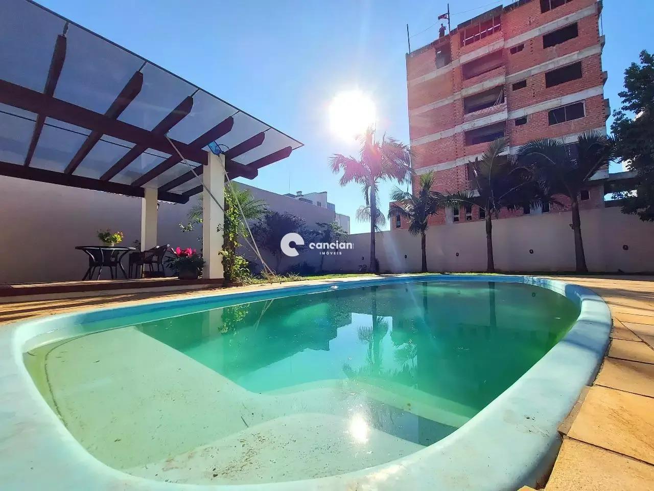 Casa para aluguel no Camobi: 