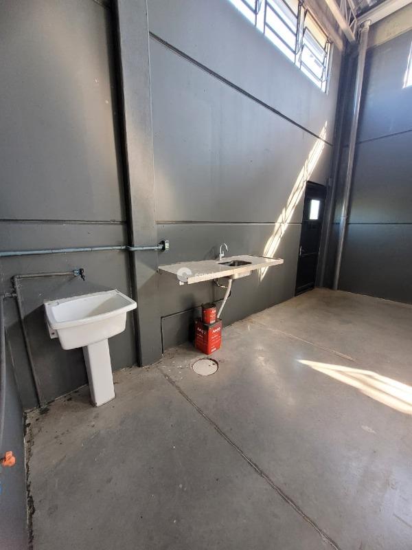 Pavilhão à venda no Boi Morto: 