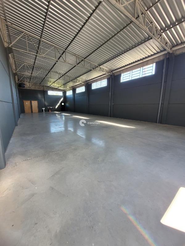 Pavilhão à venda no Boi Morto: 