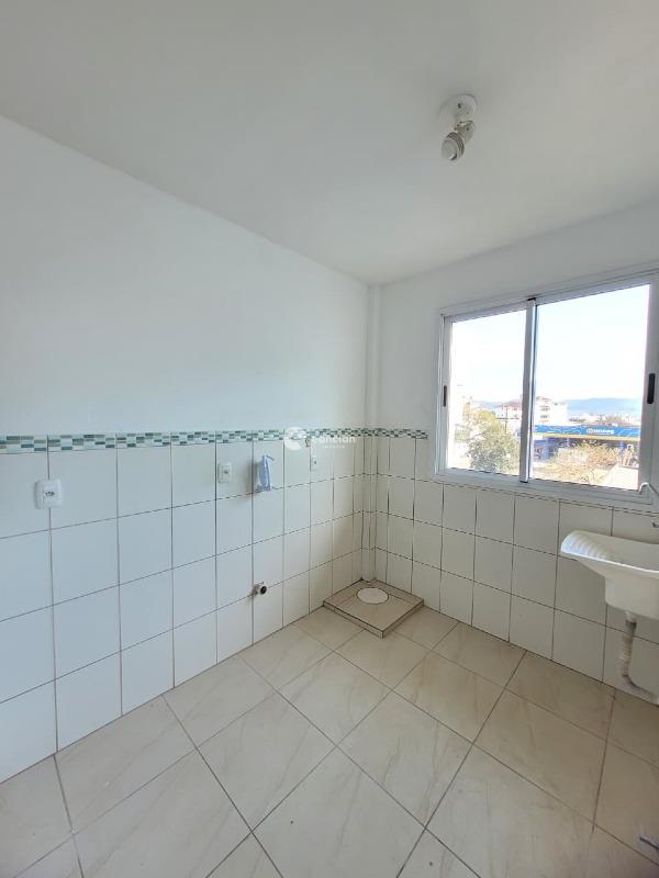 Kitnet para aluguel no Camobi: 