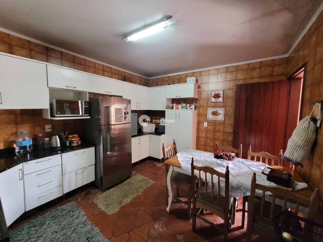 Casa para aluguel no Camobi: 