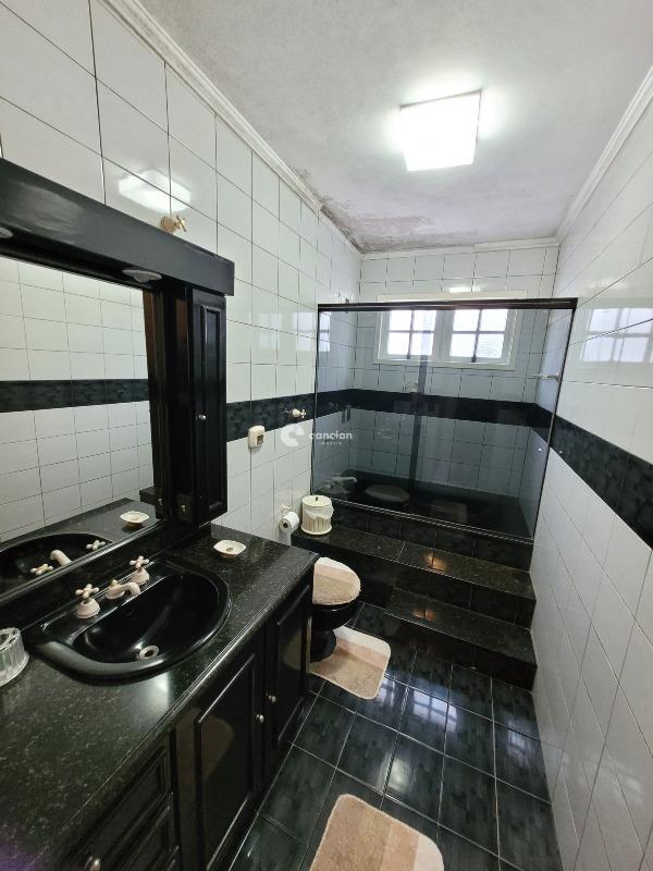 Casa para aluguel no Camobi: 