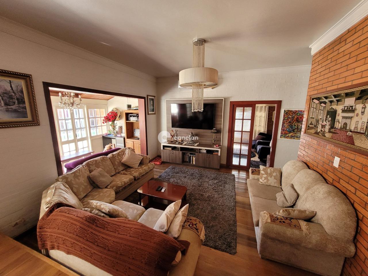 Casa para aluguel no Camobi: 