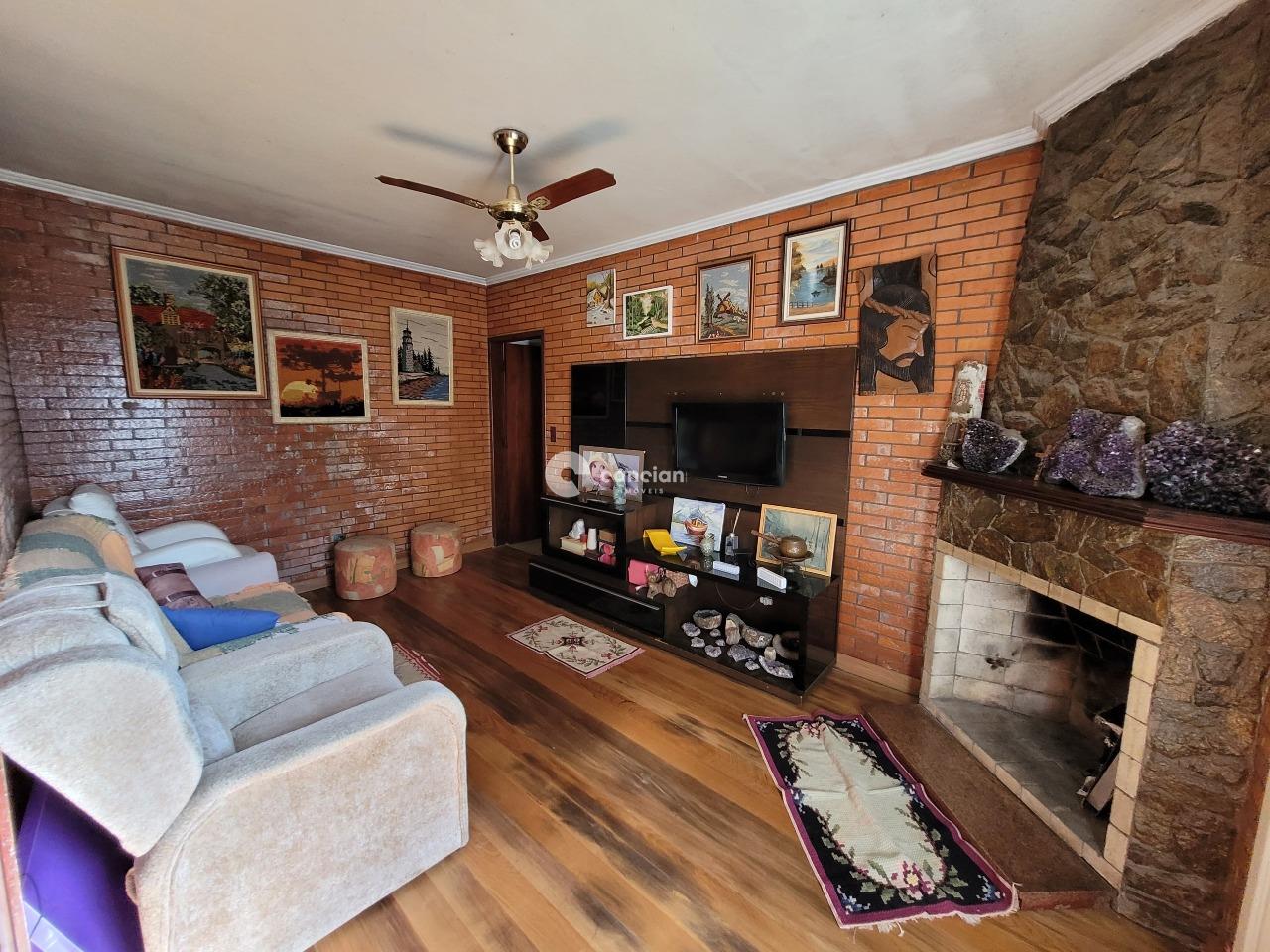 Casa para aluguel no Camobi: 