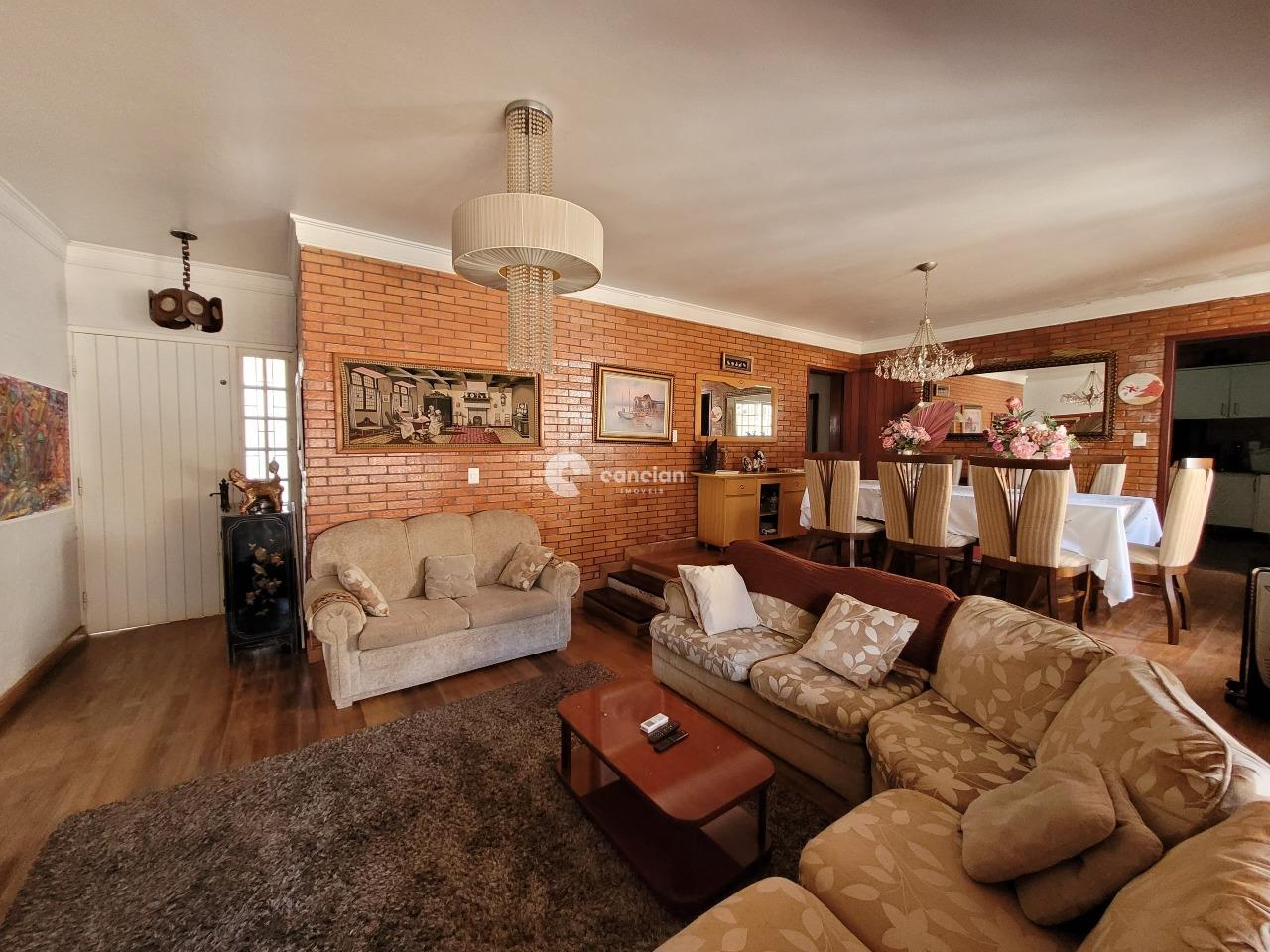 Casa para aluguel no Camobi: 