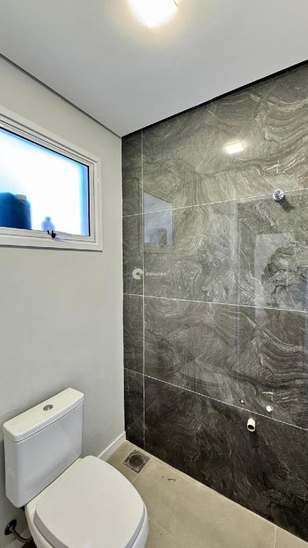 Casa à venda no Camobi: 