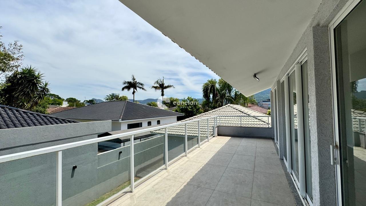 Casa à venda no Camobi: 