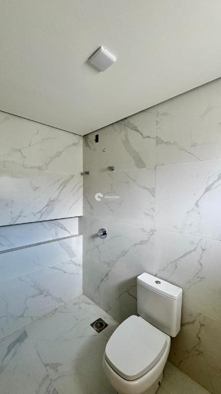 Casa à venda no Camobi: 