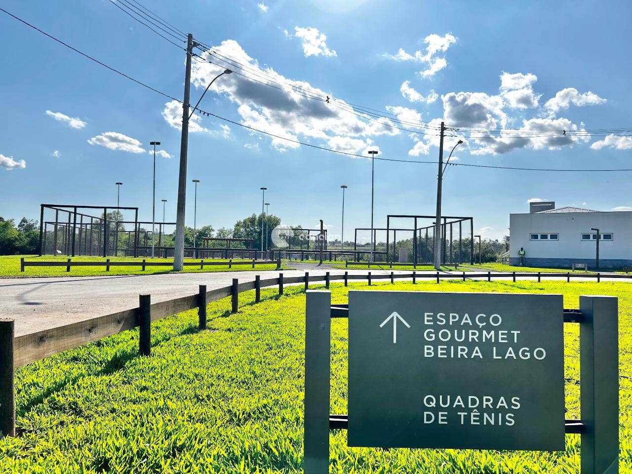 Terreno à venda no Tomazetti: 