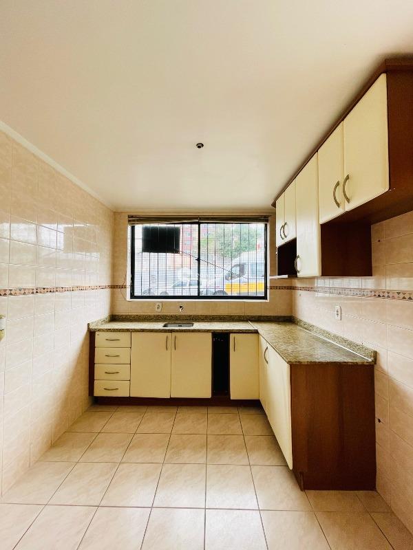 Apartamento à venda no Menino Jesus: 