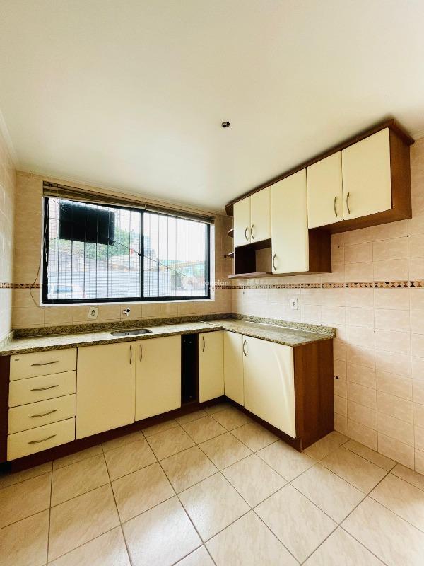 Apartamento à venda no Menino Jesus: 