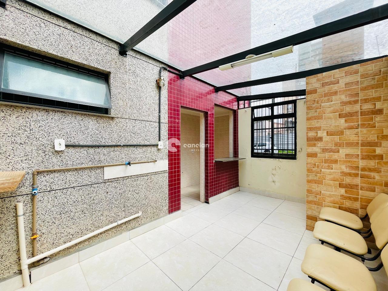 Apartamento à venda no Menino Jesus: 