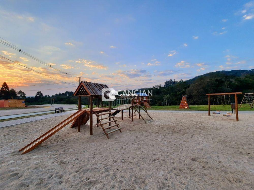 Terreno à venda no Tomazetti: 