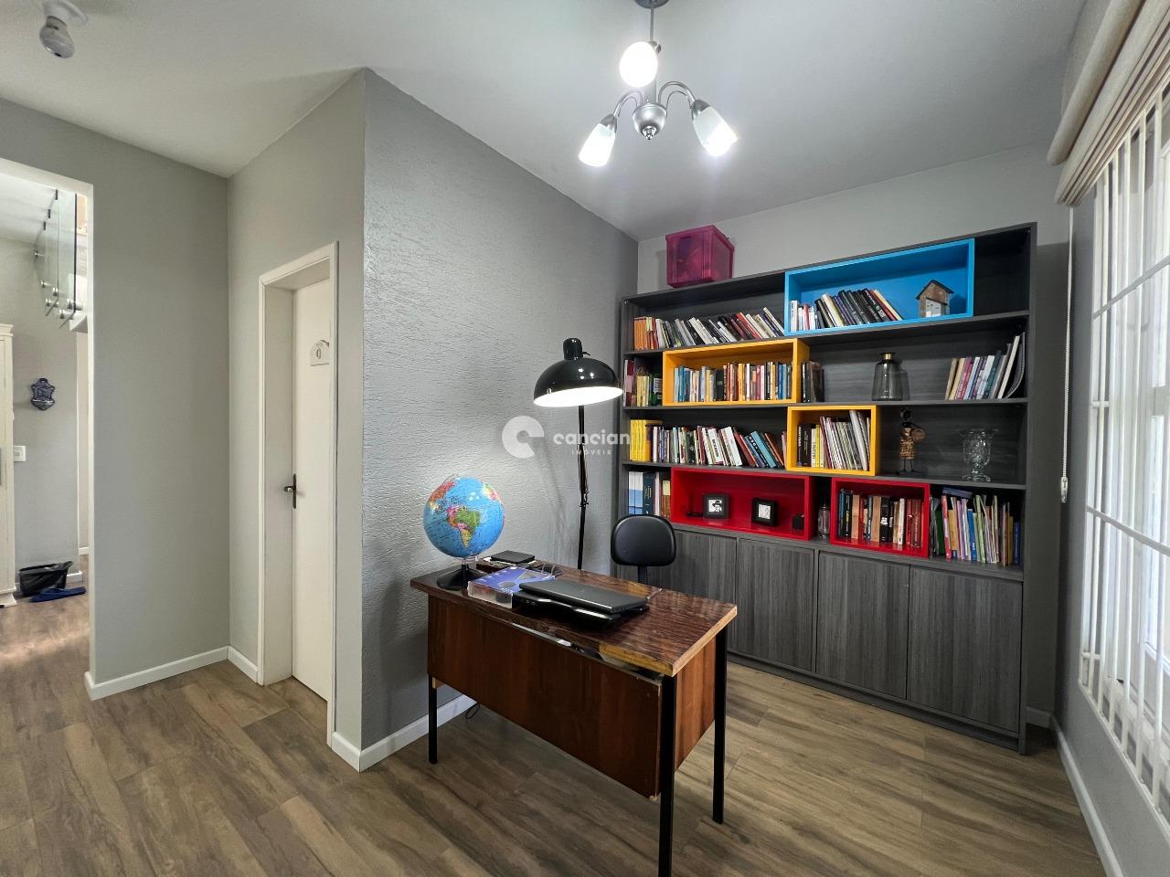 Casa à venda no Nossa Senhora Medianeira: 