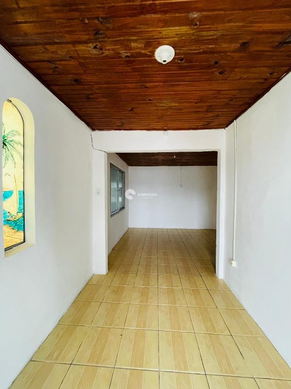 Casa para aluguel no Camobi: 