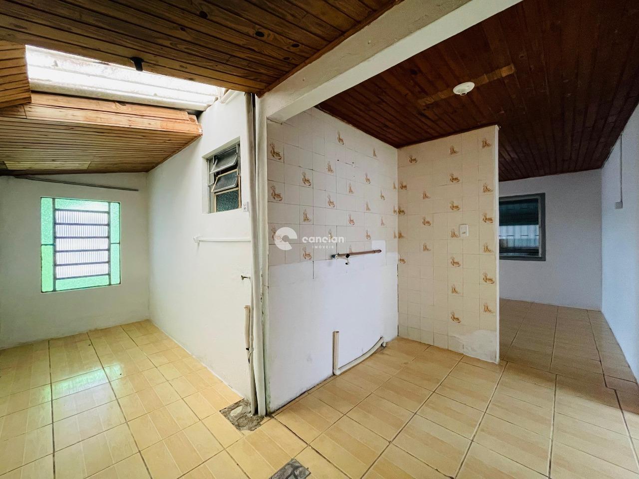 Casa para aluguel no Camobi: 